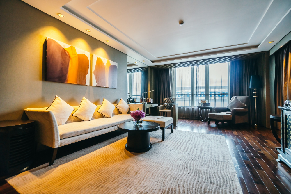 bangkok-thailand-august-12-2016-beautiful-luxury-living-room